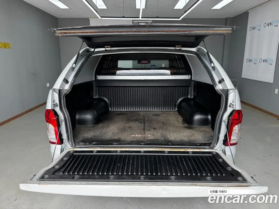 SsangYong Korando 2012 2.0 автомат (гидро), фото 19