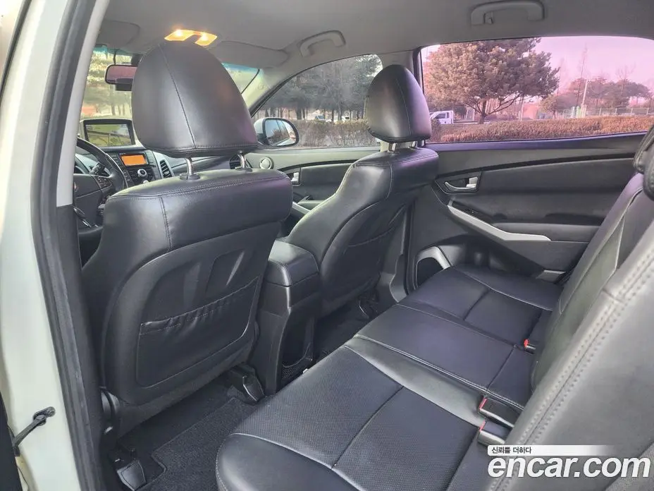 SsangYong Korando 2013 2.0 автомат (гидро), фото 16