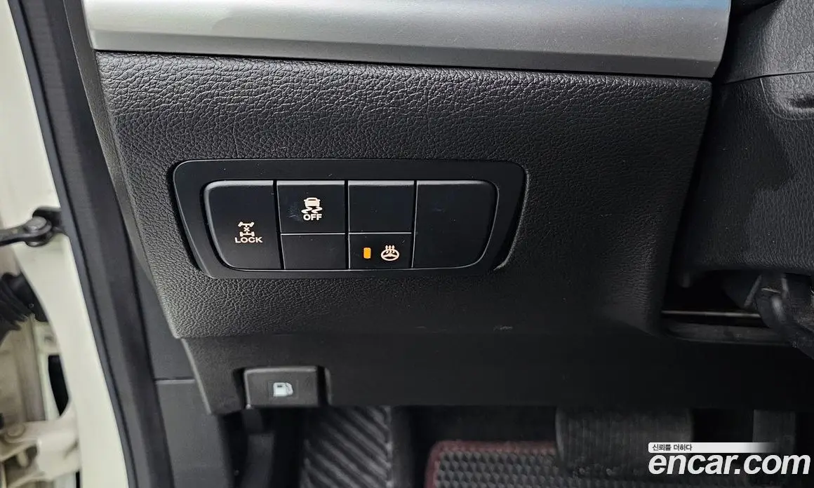 SsangYong Korando 2013 2.0 автомат (гидро), фото 14