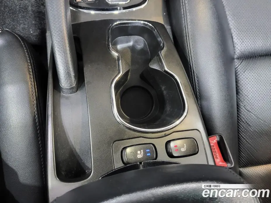SsangYong Korando 2014 2.0 автомат (гидро), фото 17