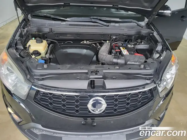 SsangYong Korando 2014 2.0 автомат (гидро), миниатюра 6