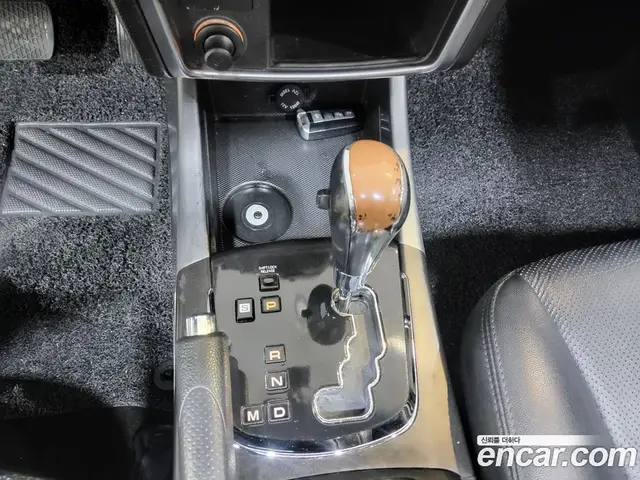 SsangYong Korando 2014 2.0 автомат (гидро), миниатюра 9