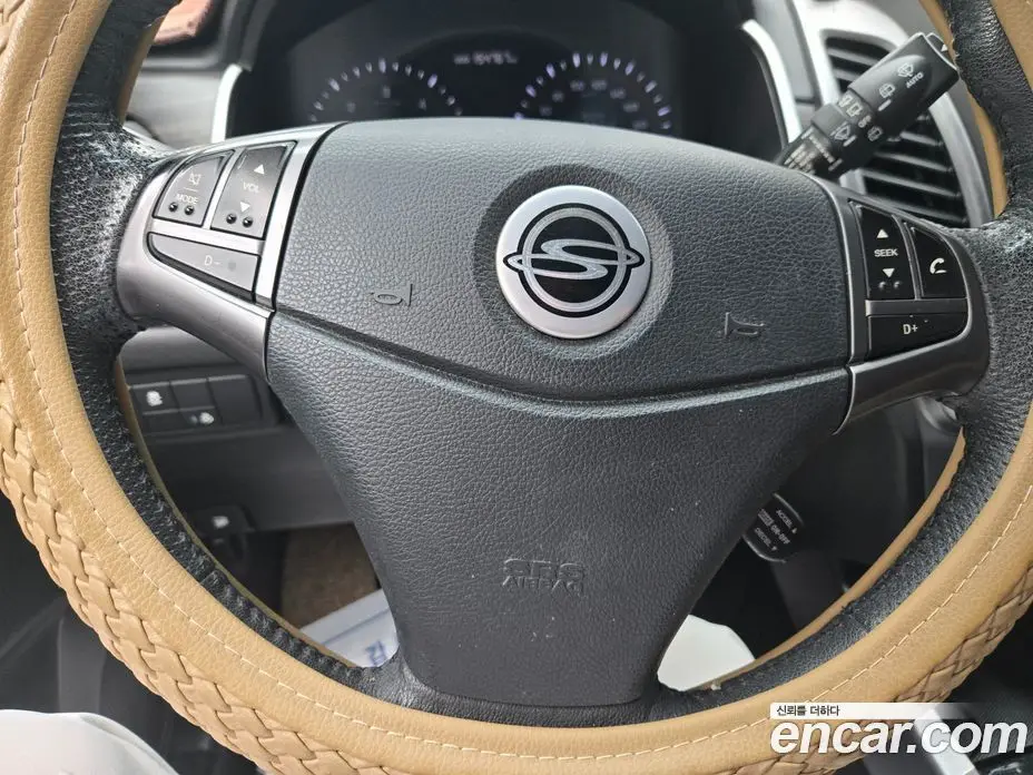 SsangYong Korando 2014 2.0 автомат (гидро), фото 16 SsangYong Korando 2014 2.0 автомат (гидро), фото 16