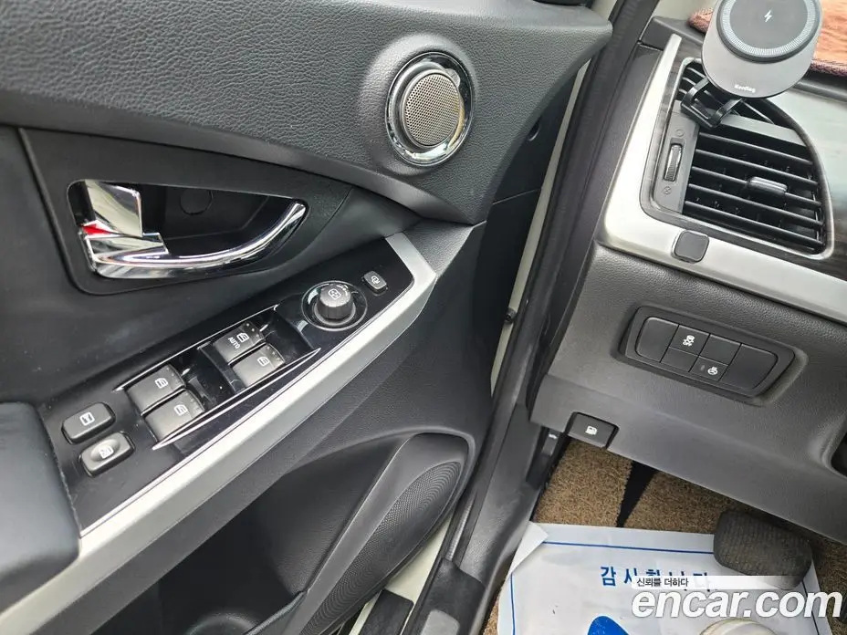SsangYong Korando 2014 2.0 автомат (гидро), фото 17 SsangYong Korando 2014 2.0 автомат (гидро), фото 17