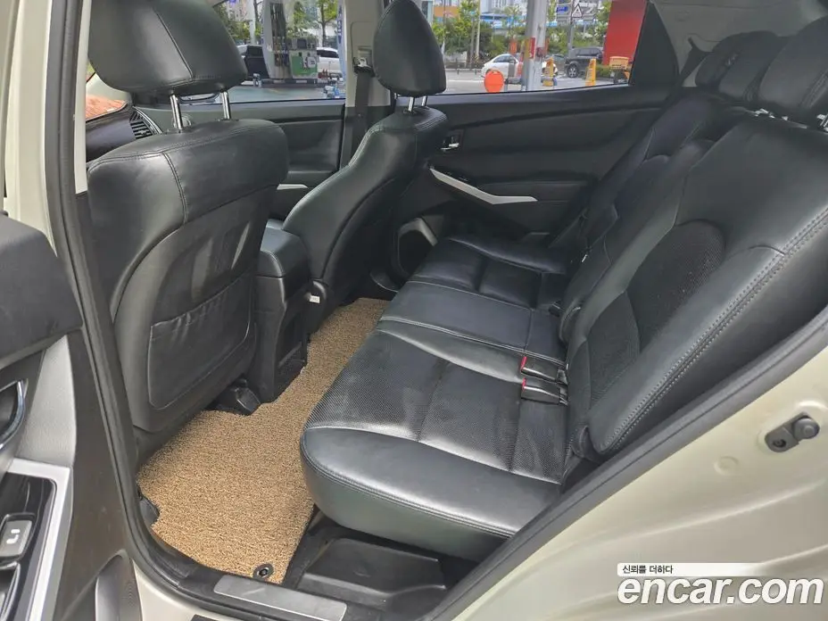 SsangYong Korando 2014 2.0 автомат (гидро), фото 18 SsangYong Korando 2014 2.0 автомат (гидро), фото 18