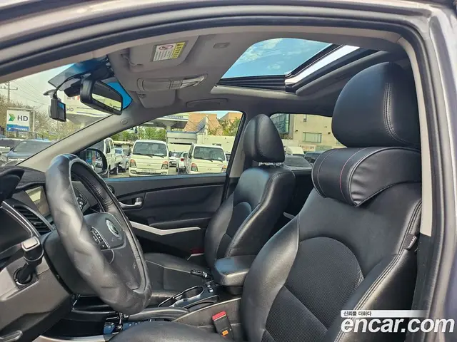 SsangYong Korando 2015 2.2 автомат (гидро), миниатюра 12