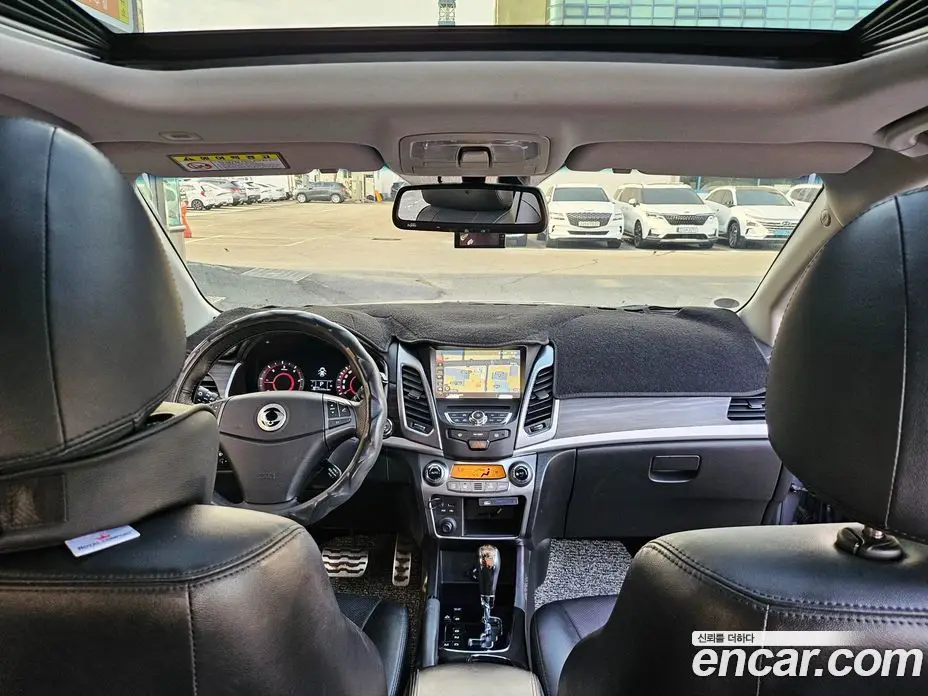 SsangYong Korando 2015 2.2 автомат (гидро), фото 13