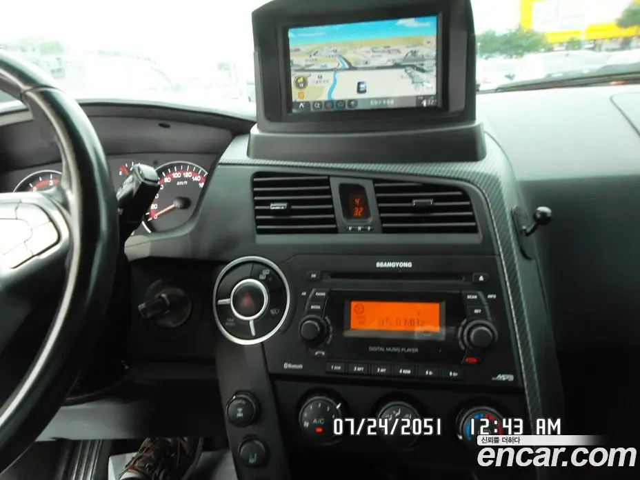 SsangYong Korando 2015 2.0 автомат (гидро), фото 15 SsangYong Korando 2015 2.0 автомат (гидро), фото 15