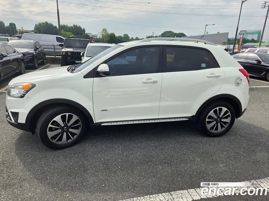 SsangYong Korando 2015 2.0 автомат (гидро), фото 17 SsangYong Korando 2015 2.0 автомат (гидро), фото 17