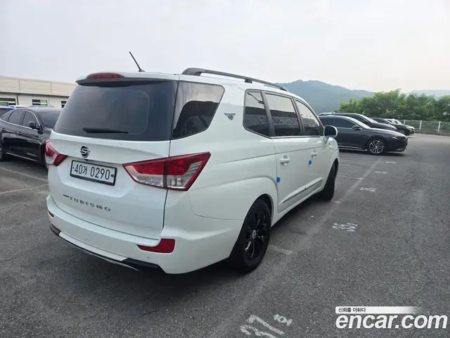 SsangYong Korando 2016 2.2 автомат (гидро), миниатюра 2