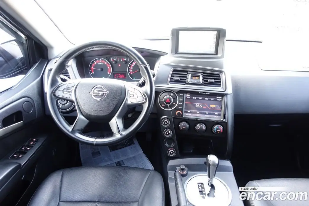 SsangYong Korando 2016 2.2 автомат (гидро), фото 7 SsangYong Korando 2016 2.2 автомат (гидро), фото 7