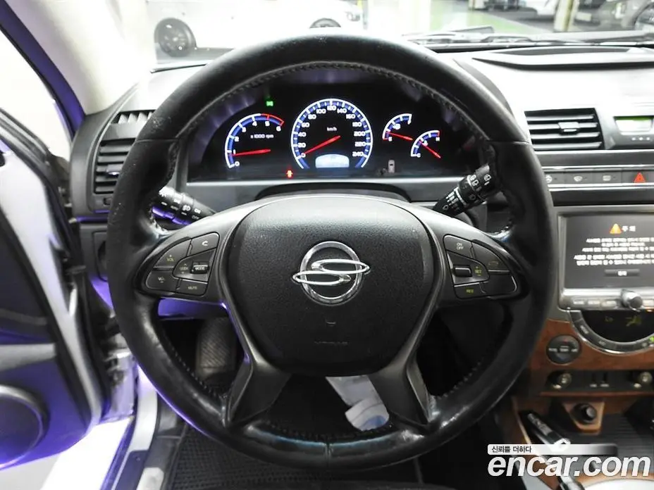SsangYong Rexton 2016 2.2 автомат (гидро), фото 11 SsangYong Rexton 2016 2.2 автомат (гидро), фото 11