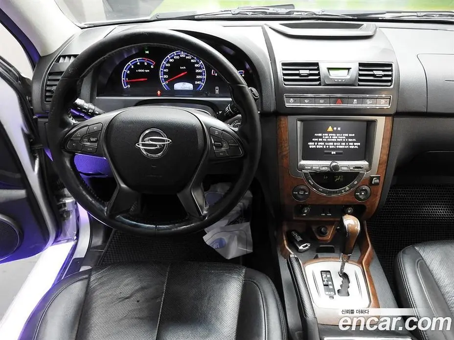 SsangYong Rexton 2016 2.2 автомат (гидро), фото 16 SsangYong Rexton 2016 2.2 автомат (гидро), фото 16