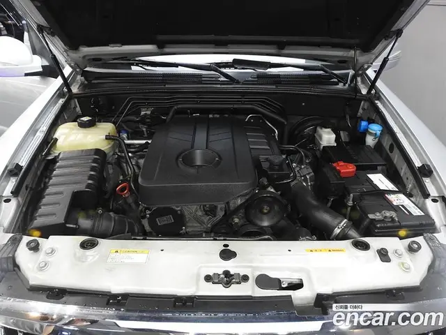 SsangYong Rexton 2016 2.2 автомат (гидро), миниатюра 9 SsangYong Rexton 2016 2.2 автомат (гидро), миниатюра 9