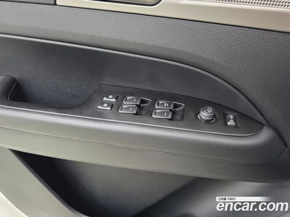 SsangYong Rexton 2018 2.2 автомат (гидро), фото 12