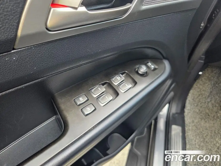 SsangYong Rexton 2019 2.2 автомат (гидро), фото 18