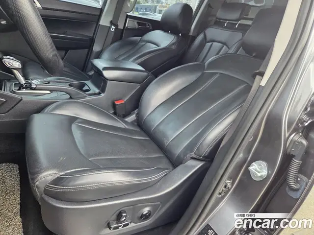 SsangYong Rexton 2019 2.2 автомат (гидро), миниатюра 10