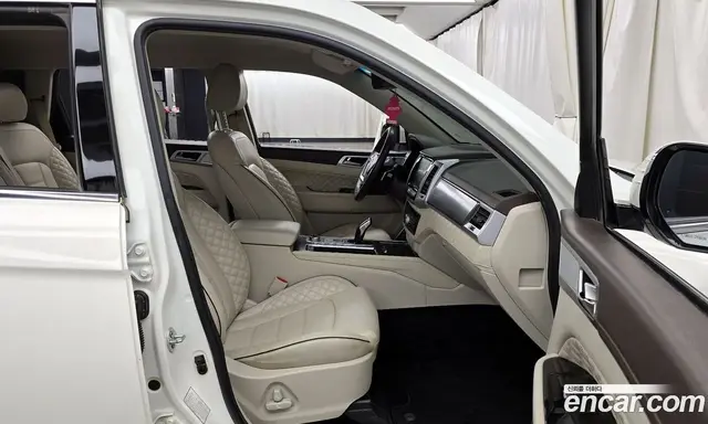 SsangYong Rexton 2022 2.2 автомат (гидро), миниатюра 11 SsangYong Rexton 2022 2.2 автомат (гидро), миниатюра 11