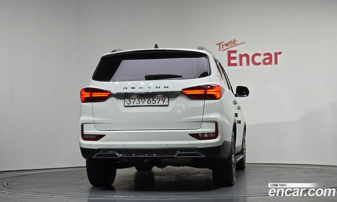 SsangYong Rexton 2022 2.2 автомат (гидро), фото 4 SsangYong Rexton 2022 2.2 автомат (гидро), фото 4