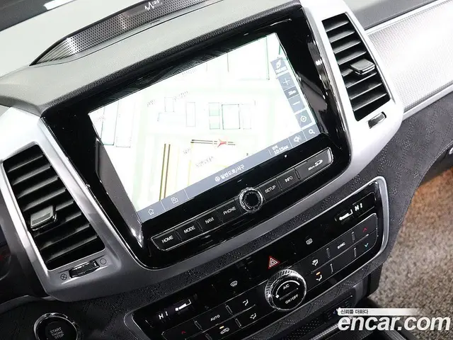 SsangYong Rexton 2022 2.2 автомат (гидро), миниатюра 7 SsangYong Rexton 2022 2.2 автомат (гидро), миниатюра 7
