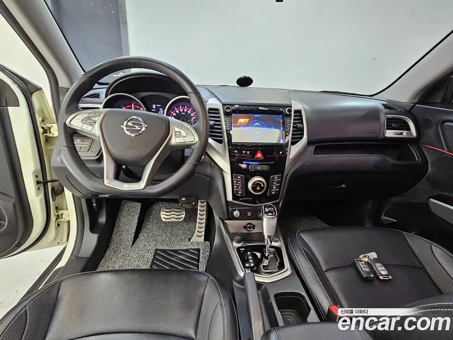 SsangYong TIBOLI 2015 1.6 автомат (гидро), фото 15