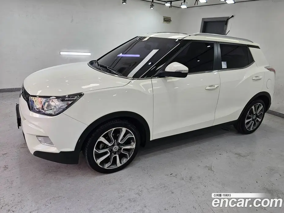 SsangYong TIBOLI 2015 1.6 автомат (гидро), фото 3