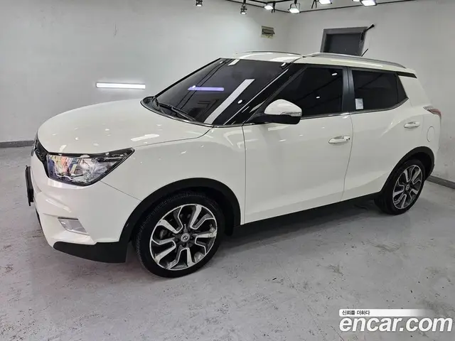 SsangYong TIBOLI 2015 1.6 автомат (гидро), миниатюра 3