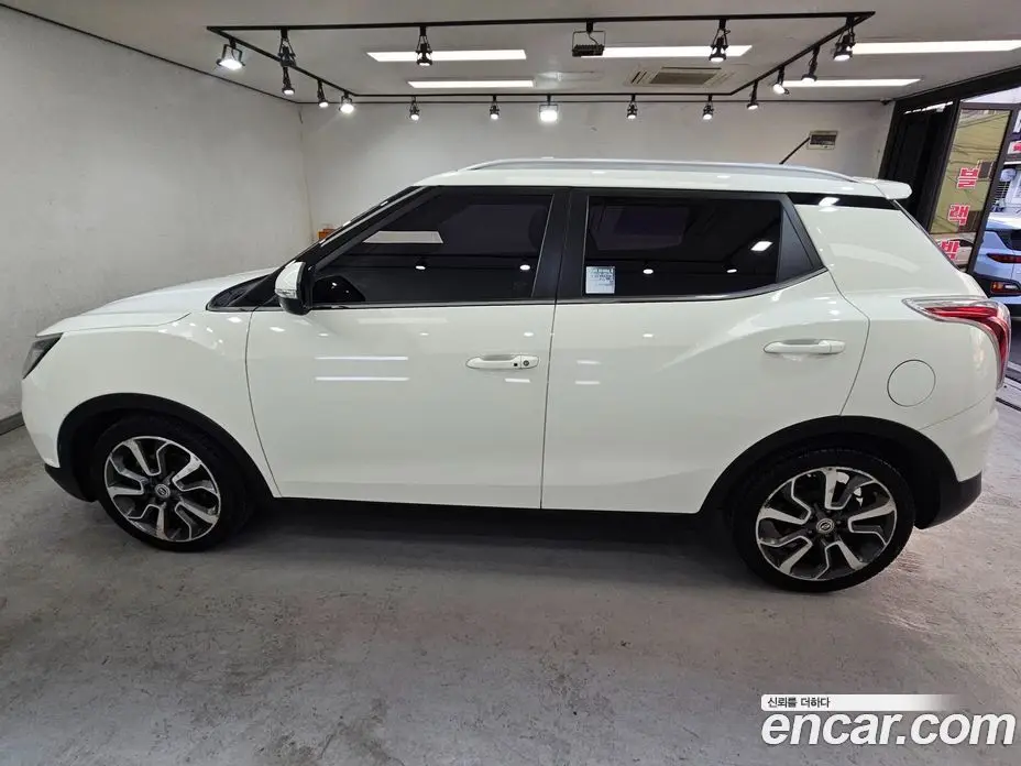 SsangYong TIBOLI 2015 1.6 автомат (гидро), фото 5