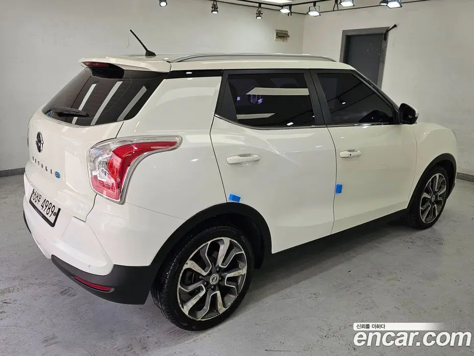 SsangYong TIBOLI 2015 1.6 автомат (гидро), фото 7
