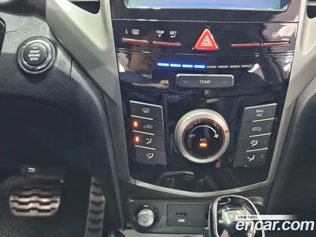 SsangYong TIBOLI 2015 1.6 автомат (гидро), миниатюра 10