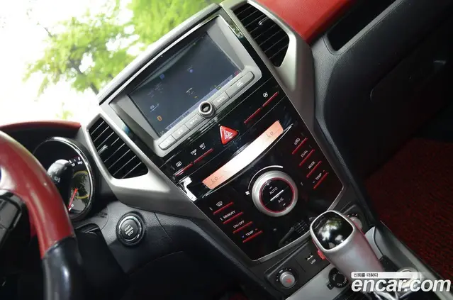 SsangYong TIBOLI 2015 1.6 автомат (гидро), миниатюра 11 SsangYong TIBOLI 2015 1.6 автомат (гидро), миниатюра 11