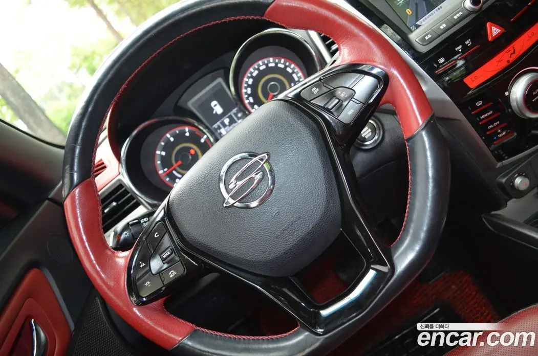 SsangYong TIBOLI 2015 1.6 автомат (гидро), фото 10 SsangYong TIBOLI 2015 1.6 автомат (гидро), фото 10
