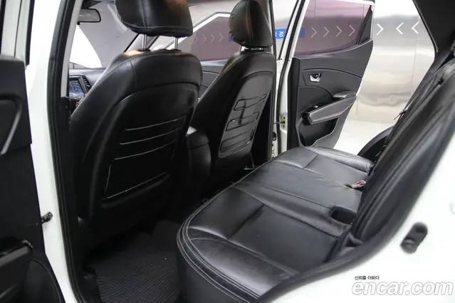SsangYong TIBOLI 2017 1.6 автомат (гидро), миниатюра 12