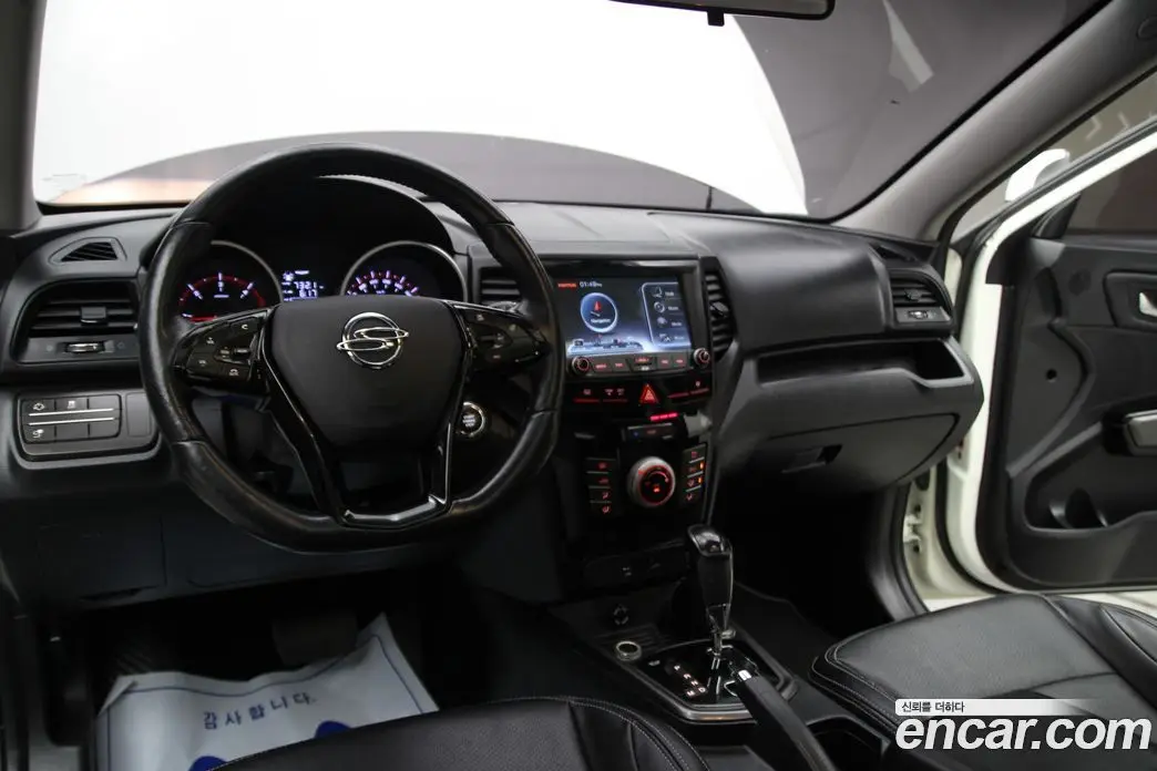 SsangYong TIBOLI 2017 1.6 автомат (гидро), фото 20