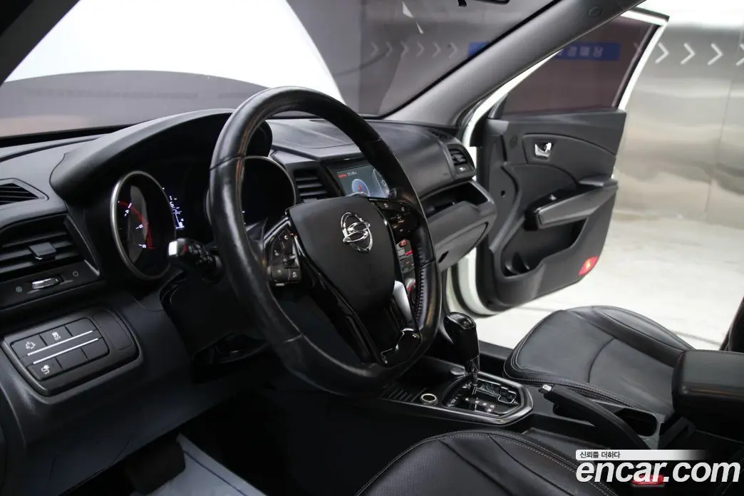 SsangYong TIBOLI 2017 1.6 автомат (гидро), фото 10