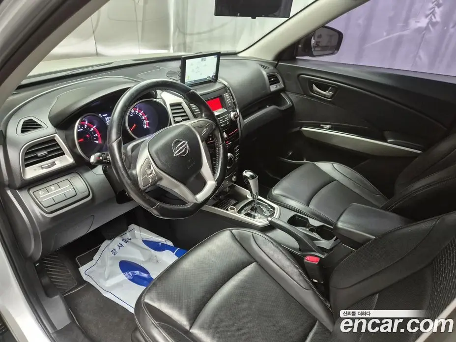 SsangYong TIBOLI 2017 1.6 автомат (гидро), фото 13 SsangYong TIBOLI 2017 1.6 автомат (гидро), фото 13