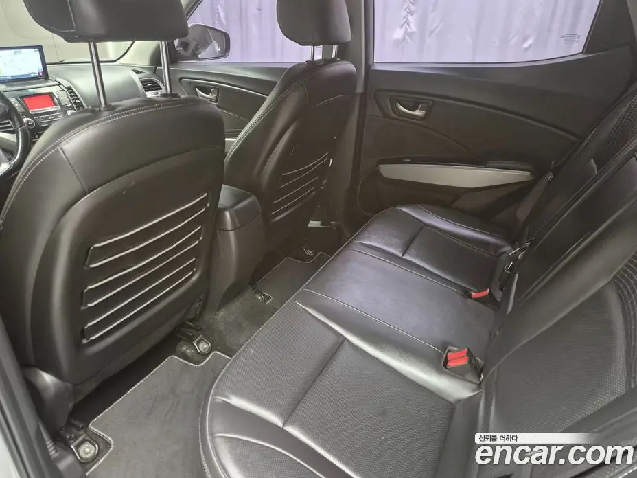 SsangYong TIBOLI 2017 1.6 автомат (гидро), фото 14 SsangYong TIBOLI 2017 1.6 автомат (гидро), фото 14