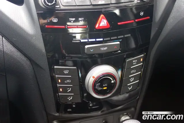 SsangYong TIBOLI 2017 1.6 автомат (гидро), миниатюра 11