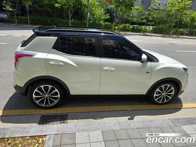 SsangYong TIBOLI 2017 1.6 автомат (гидро), миниатюра 5