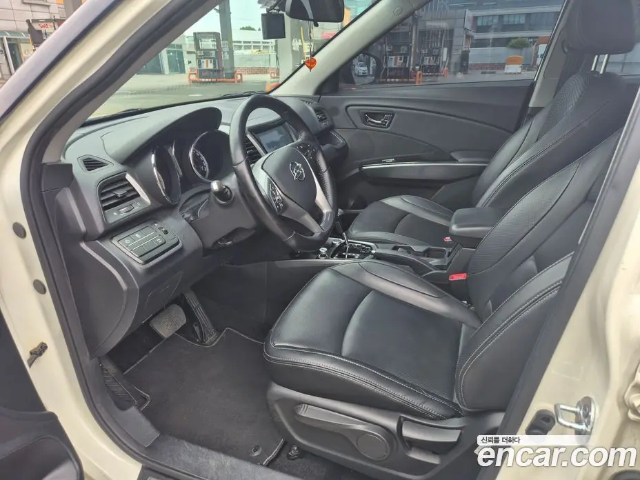 SsangYong TIBOLI 2017 1.6 автомат (гидро), фото 11 SsangYong TIBOLI 2017 1.6 автомат (гидро), фото 11