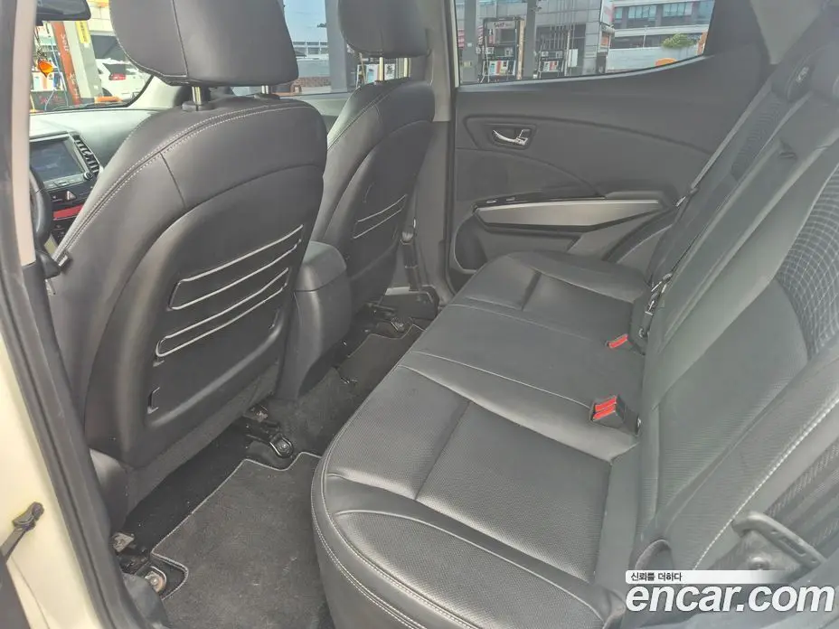 SsangYong TIBOLI 2017 1.6 автомат (гидро), фото 10 SsangYong TIBOLI 2017 1.6 автомат (гидро), фото 10