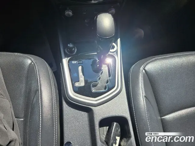 SsangYong TIBOLI 2017 1.6 автомат (гидро), миниатюра 9