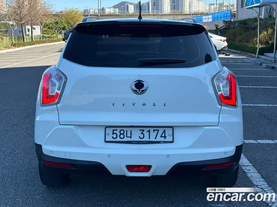 SsangYong TIBOLI 2018 1.6 автомат (гидро), фото 4
