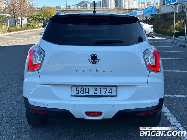 SsangYong TIBOLI 2018 1.6 автомат (гидро), миниатюра 4