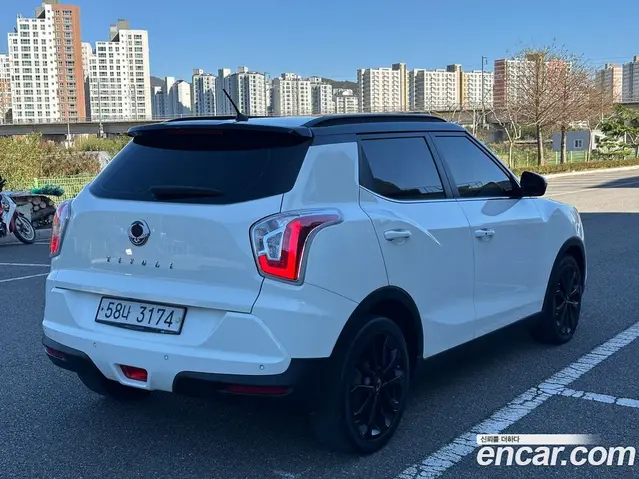 SsangYong TIBOLI 2018 1.6 автомат (гидро), миниатюра 5