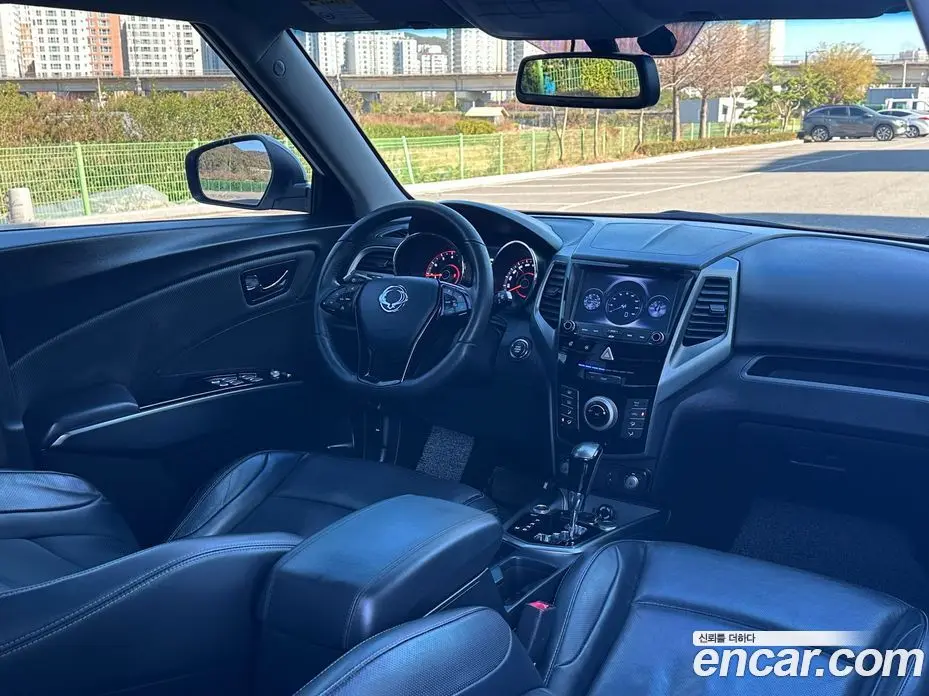 SsangYong TIBOLI 2018 1.6 автомат (гидро), фото 7
