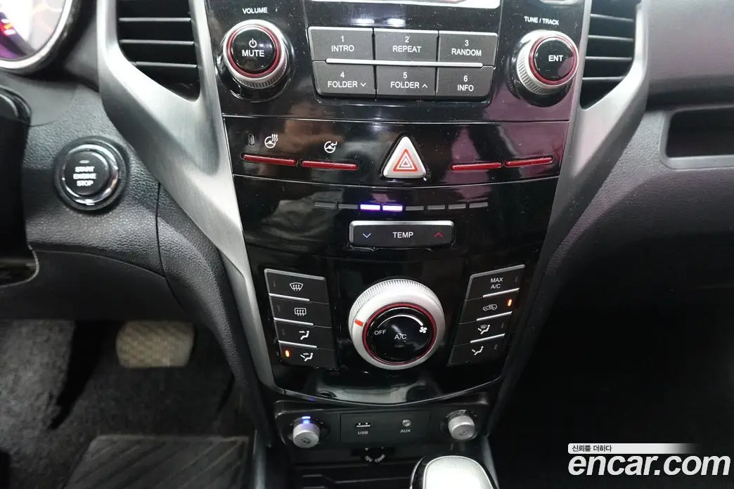SsangYong TIBOLI 2018 1.6 автомат (гидро), фото 14