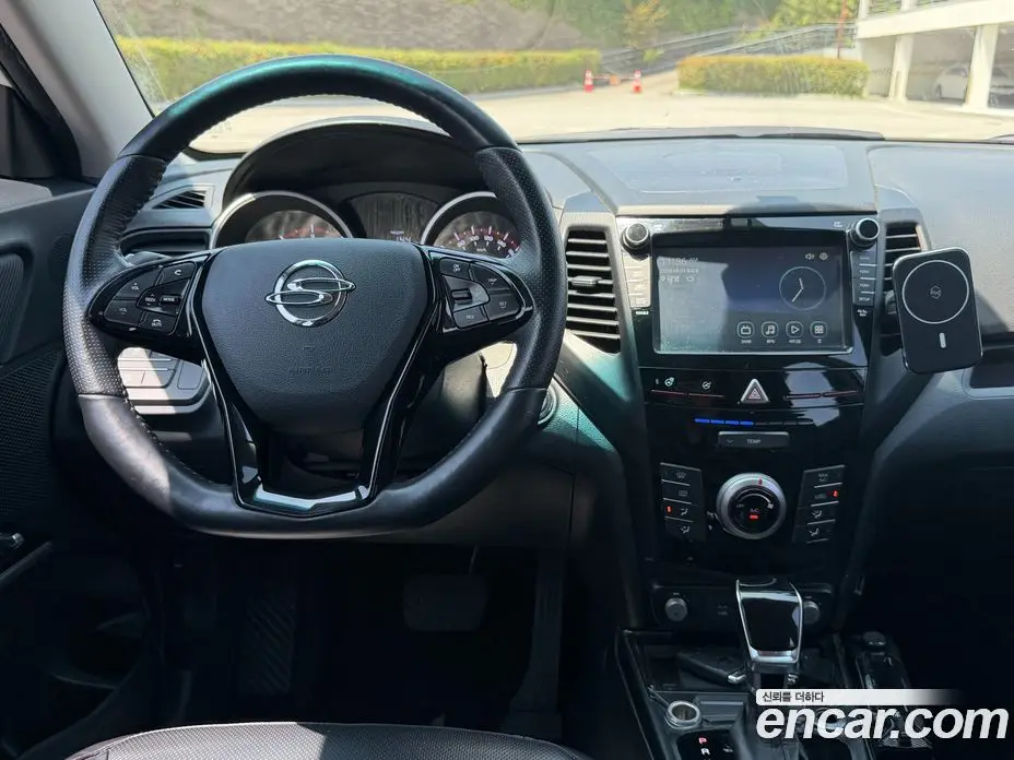 SsangYong TIBOLI 2019 1.6 автомат (гидро), фото 11