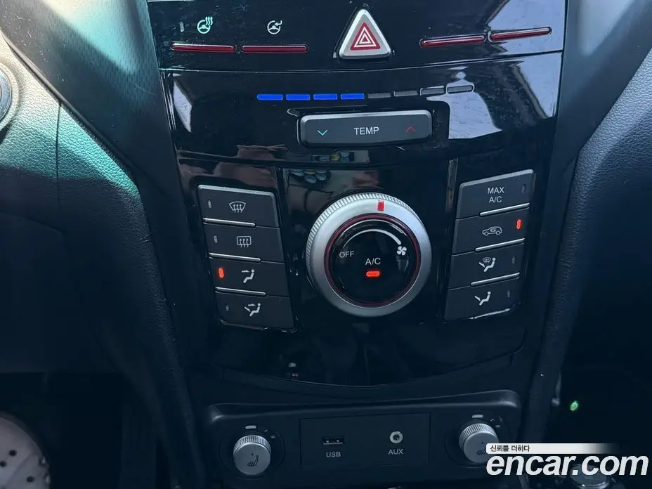 SsangYong TIBOLI 2019 1.6 автомат (гидро), фото 15
