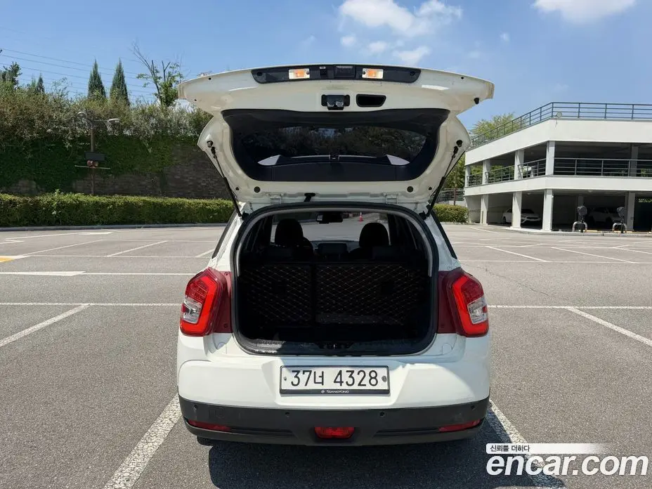 SsangYong TIBOLI 2019 1.6 автомат (гидро), фото 8